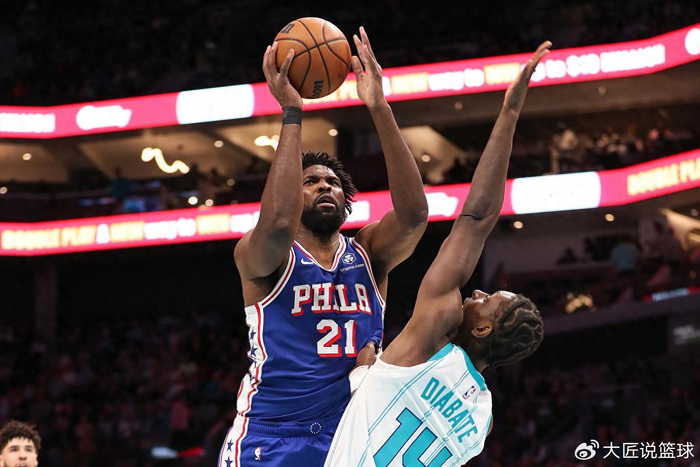 恩比德伤愈率三巨头逆转黄蜂 76人成东部季后赛