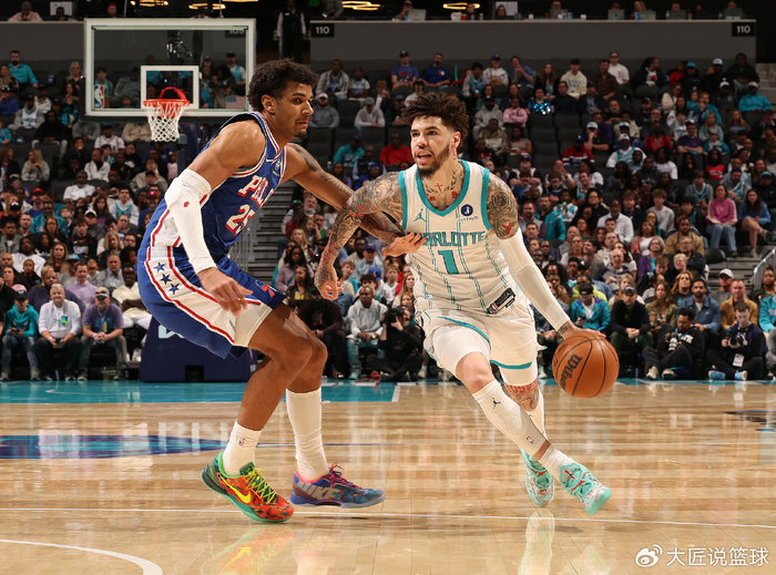 恩比德伤愈率三巨头逆转黄蜂 76人成东部季后赛