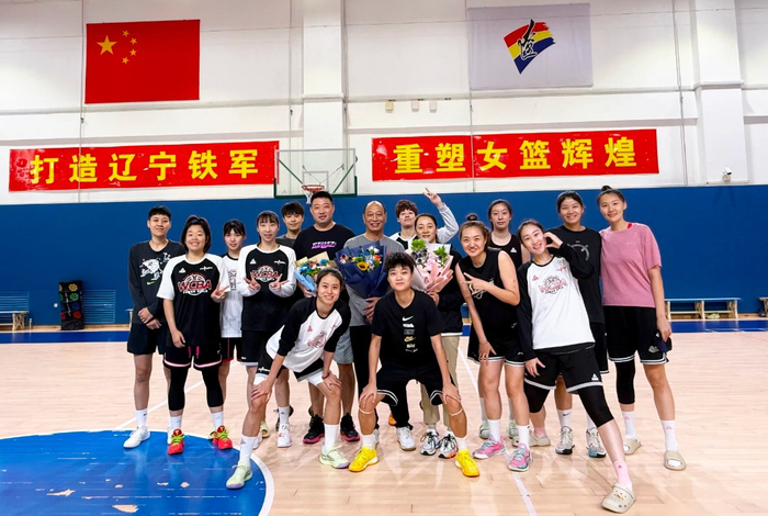 辽宁大连女篮迎战北京首钢园 王者归来冲击A组