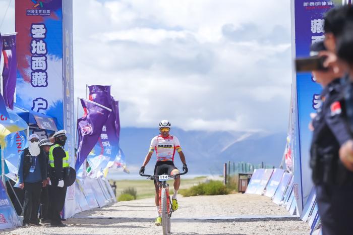 阿里山地自行车越野挑战赛收官：二十支车队在