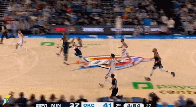 雷霆下半场逆转森林狼 亚历山大砍20+10引领胜利