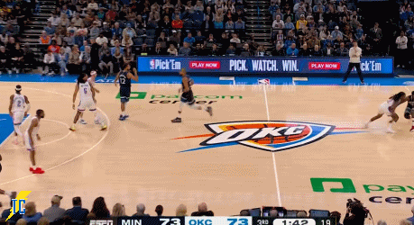 雷霆下半场逆转森林狼 亚历山大砍20+10引领胜利